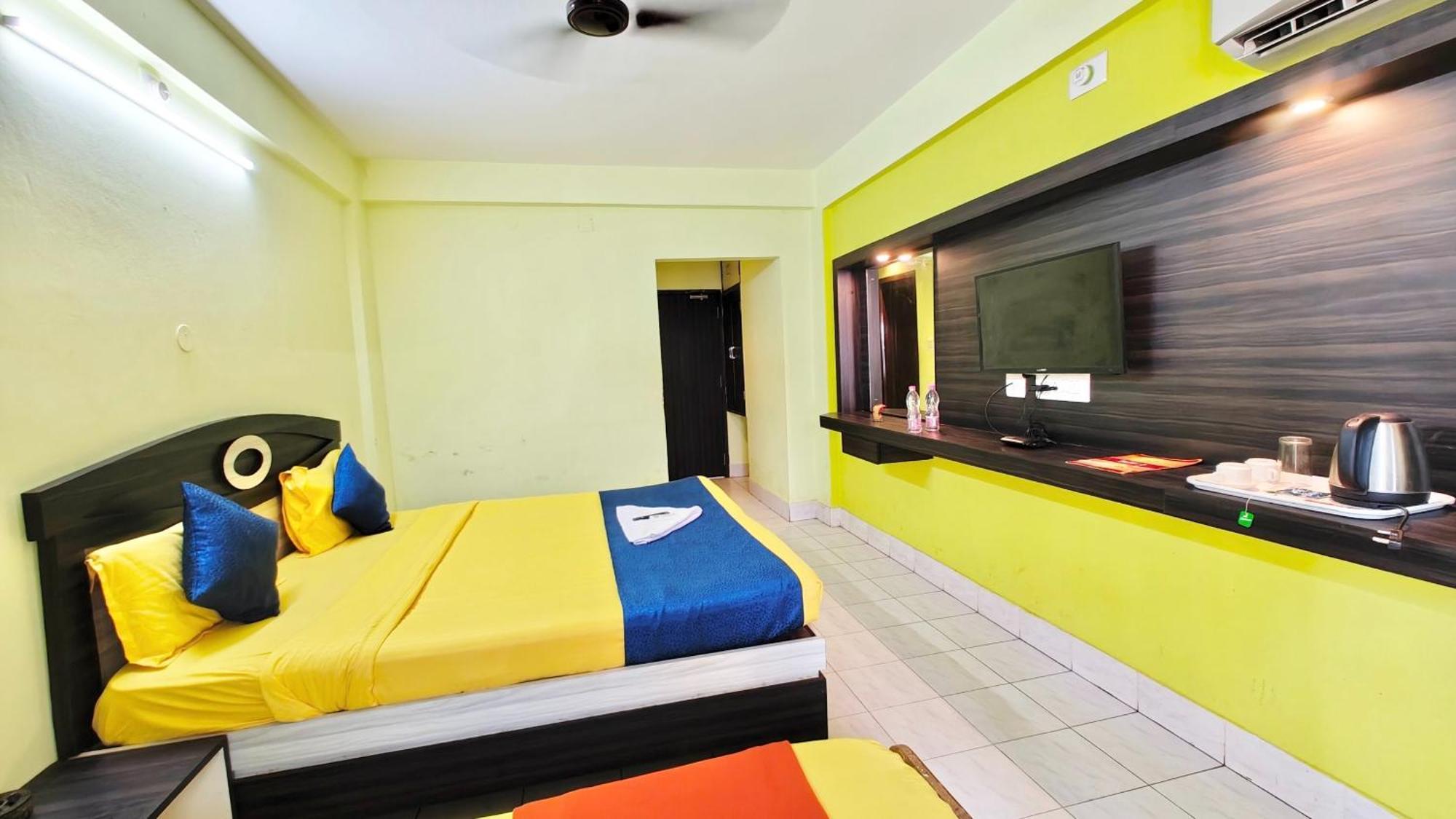 Hotel City View Budget A S I S H Near Sea Beach And Temple